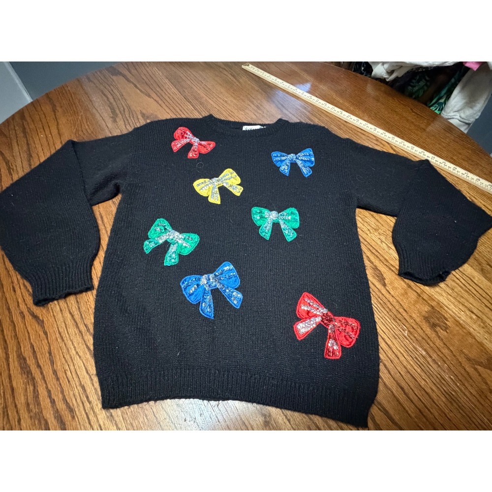 Vintage That's Me! Black Sequin Bow Sweater Womens Medium Multi Color Retro Knit